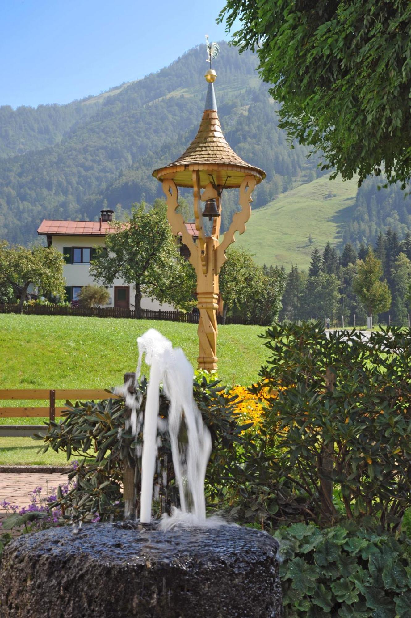 Отель Haus Unterberg Кёссен Экстерьер фото